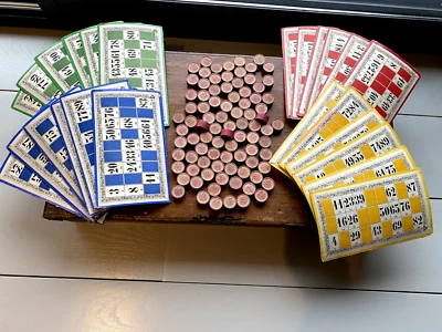 Ancien jeu de loto de bistrot carton et jetons en bois buis vintage déco café - Photo 1/4