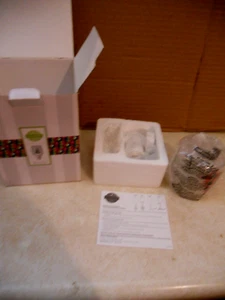 SCENTSY PINE FOR PLAID WAX WARMER MINI WALL PLUG IN 2021 COLL. HOLIDAY NIB - Picture 1 of 4