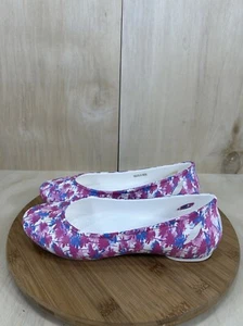 NEU Crocs Kelli Graphic Palmenrosa Ballerinas Damengröße 9 - Bild 1 von 8