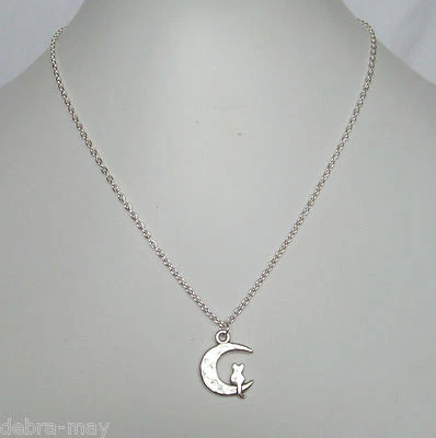 Lindo Collar de Cadena Enchapado en Plata de 18" Gato en la Luna en Bolsa de Regalo Foto 1 de 3