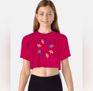 Adidas | Girls Cropped Pink T-Shirt | Size 14Y-15Y | NWOT | *BRAND NEW* - Picture 1 of 7