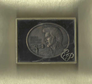 Vintage ELVIS PRESLEY 1st Edition Belt Buckle in Box w/COA - Picture 1 of 3