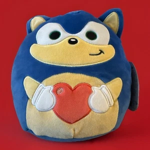 Squishmallows Valentines Sonic der Igel mit Herz 8 Zoll Plüsch von Jazwares. - Bild 1 von 7