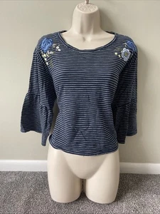 Hollister Women’s Blue Striped Floral Print Casual Shirt (S) - Picture 1 of 3
