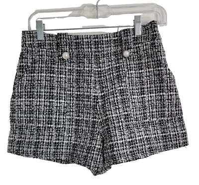 Pantalones Cortos Forever 21 Tweed Elegante Perla Botón Cintura Alta Blanco y Negro Talla M Foto 1 de 4