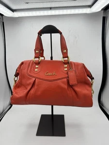 Bolso Cartera Bolso de Mano Coach Ashley Cuero Rosa Coral Tono Dorado Herrajes 19247 - Imagen 1 de 20