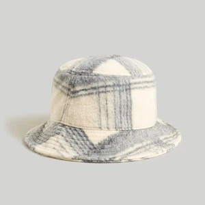 NWT Madewell Plaid Bucket Hat in Dusk Grey - Picture 1 of 6