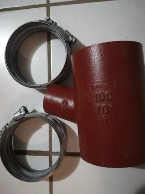 SML - Guß Abzweig mit 70 Grad Zuläufe DN 100/DN 50 neu + 2 neue Dichtschellen - Bild 1 von 4