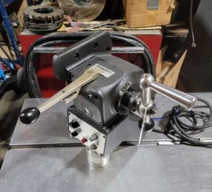 Bridgeport 8F, alimentación de alimentación de eje X, (Inv. 48114) - Imagen 1 de 5