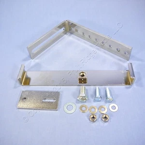 Leviton S8LRU 4" x 8" Ladder Rack and Unistrut Duct Mounting Kit - Foto 1 di 3