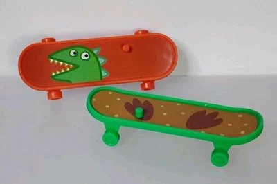 Peppa Pig George's Party Calendar Birthday Skateboards For Toy Figures - Image 1 of 4