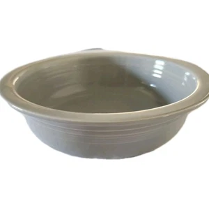 Vintage Homer Laughlin Genuine FIESTA Gray Glaze 8 1/2" Serving Bowl, 32oz - Picture 1 of 3