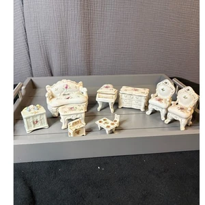 10 Stück Vintage Keramik Puppenmöbel - Bild 1 von 9