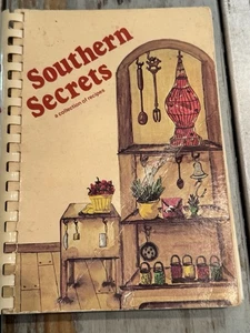 Southern Secrets (A Collection of Recipes) Vintage Cookbook 1983 Episcopal DSMC - Picture 1 of 15