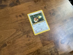 Pokémon TCG Eevee Card 55/82 1st edition 1995 - Picture 1 of 4