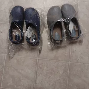 Men's Clogs Size 9 Slingback Clogs (2) Slip On Slides Blue & Gray Faux Crocs - Picture 1 of 24