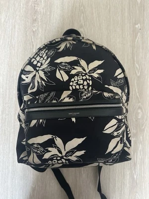 Mochila Saint Lauren City Foto 1 de 4