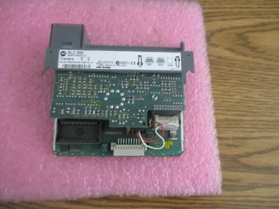 Allen Bradley Cat. #: 1746-BAS Basique Module,Séries c. Frn : 5. Missing Porte < - Photo 1/2