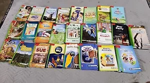 25 McGraw Hill READING WONDERS Grade 2 Leveled Reader Lot Homeschool Green - Picture 1 of 4