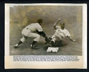 Peanuts Lowrey & Randy Jackson 1955 Press Photo Cubs Philadelphia Phillies