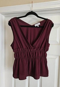 Gibson*Latimer burgundy sleeveless, cropped, deep V neck, 100% sheer polyester S - Picture 1 of 2