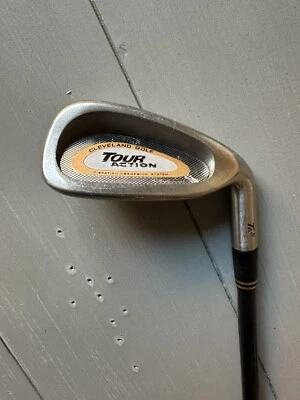 CLEVELAND TOUR ACTION TA5 Mens 9 Iron Graphite Shaft Senior Flex RH - Image 1 of 4