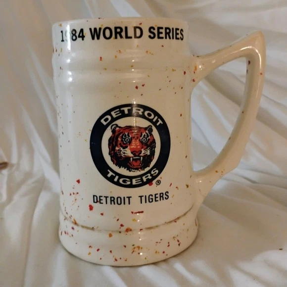 Taza de cerámica MLB SERIE MUNDIAL Tigres vs Cachorros 1984 Foto 1 de 4