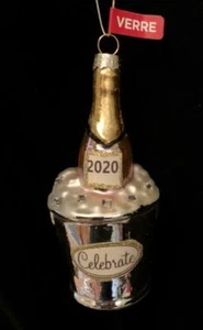 2020 DATED BLOWN GLASS CHAMPAGNE ORNAMENT~BOTTLE~CELEBRATION~ICE BUCKET~WEDDING~ - Picture 1 of 4