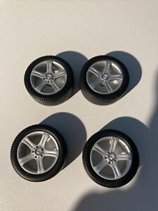 Mercedes CLS Kyosho 1:18 Set of Wheels 