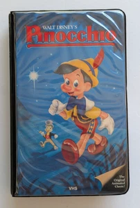 Walt Disney's Pinocchio rare 1985 VHS Black Diamond Clamshell - Picture 1 of 18