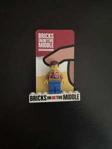 Lego Kevin Hinkle Bricks in the Middle minifigure, brick & Card - Picture 1 of 2