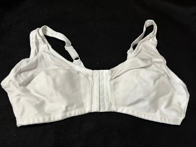 NWOT COMFORT CHOICE 27-0075-5 Cotton Full Coverage Front Close Wireless 42C Bra - Image 1 of 4