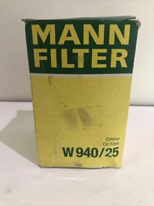 Mann W940/25 Engine Oil Filter for Audi Volkswagen - Picture 1 of 6