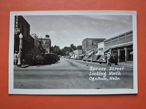 Ogallala, Ne. Spruce Street Looking North - Foto postal, RPPC - Imagen 1 de 2