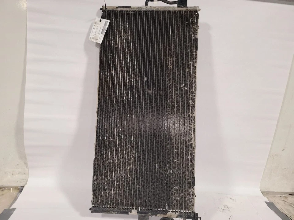 交流电冷凝器适用于 99-03 WINDSTAR 995818 — 第 1/3 张图片