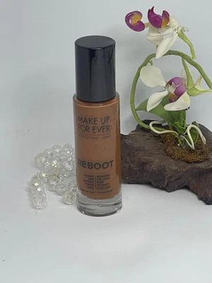 Make Up For Ever Reboot Foundation - R530 Brown - 1.01 fl oz Full Size - New - Image 1 of 4
