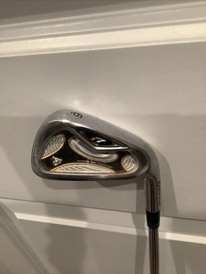 Eixo flexível regular TaylorMade R7 6 ferro destro aço R300 - Imagem 1 de 4