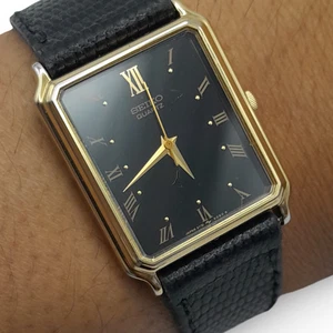 Seiko Watch - Seiko Vintage Quartz Black Dial Gold Tone Rectangular 5Y31-5A30 - Picture 1 of 11