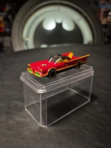 hot wheels tv serie batmobile custom (Robin) - Bild 1 von 7