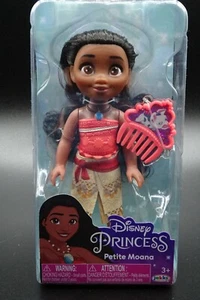 Jakks Disney Princess / "Petite Moana" Princess Doll with Comb / 6' Doll / New - Picture 1 of 12
