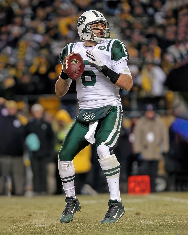 Mark Sanchez #6 纽约喷气机队 NFL 8"X10" 光面照片打印 2-SDC — 第 1/1 张图片