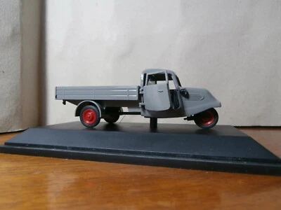 SCHUCO 1 43 TEMPO PRITSCHENWAGEN - Immagine 1 di 4