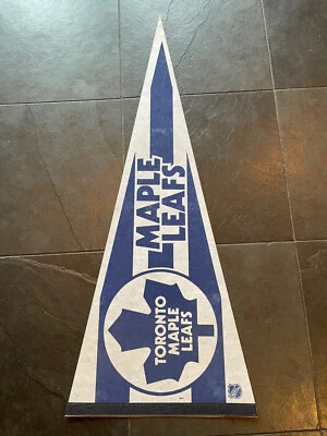 Vintage Toronto Maple Leafs NHL Hockey Pennant Flag Canada  SHARP COLORS - Image 1 of 4