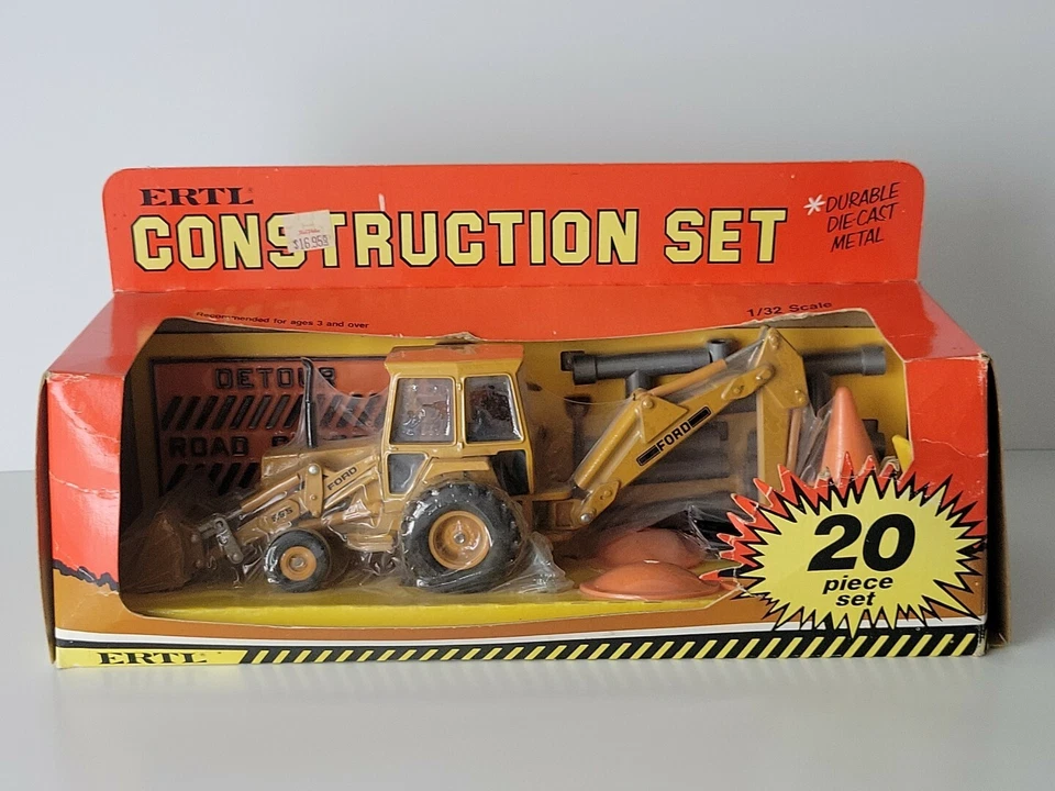 Ertl - Juego de construcción Ford 555 - 20 piezas - Diecast escala 1:32 #1457 - Nuevo Foto 1 de 4