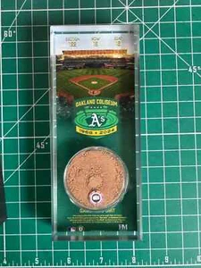 OAKLAND A'S 3D Acrylic Case with Game Used Dirt - Picture 1 of 2