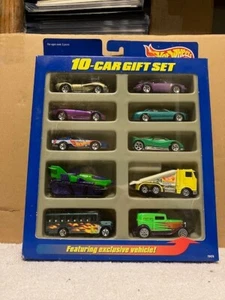 1997 Hot Wheels 10-Car Gift Set w Exclusive Vehicle NEW - Picture 1 of 3