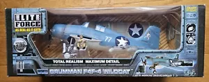 ELITE FORCE MEDAL OF HONOR WINNER JAMES SWETT F4F WILDCAT No. 77 1:32 SCALE MIB - Picture 1 of 8