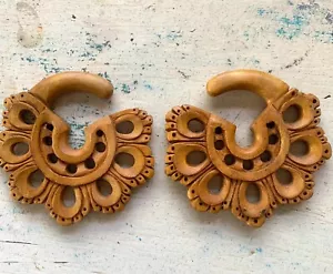 Pre-Owned Pair Organic Wood Carved Ornate Hoops - Maya Jewelry - Picture 1 of 2