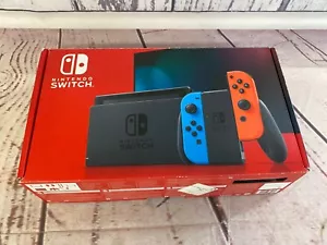 Nintendo Switch Console with 64GB memory card - Picture 1 of 15