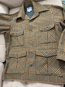 Vintage Montgomery Ward Western Field  Plaid Jacket  Made By  Woolrich  Size  L - Picture 1 of 7